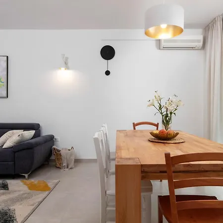 Nada Apartamento *